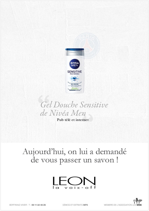 Nivea Sensitive - Voix off pour le gel douche idéal quand on tient à sa peau. Edinson Cavani en guest.